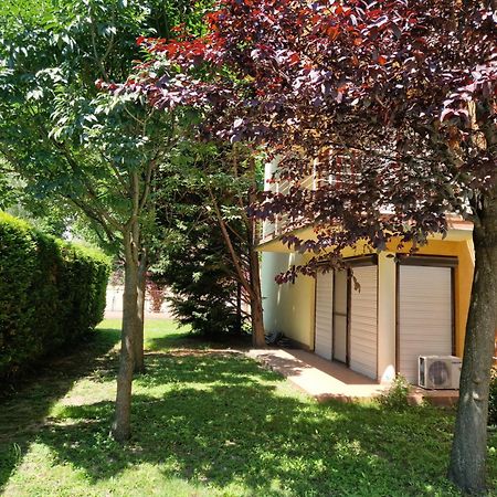 Siofoki Beach Apartman Exterior foto